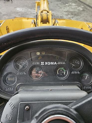Погрузчики: Погрузчик, XCMG, 2012 г., Колесный, Фронтальный — 14