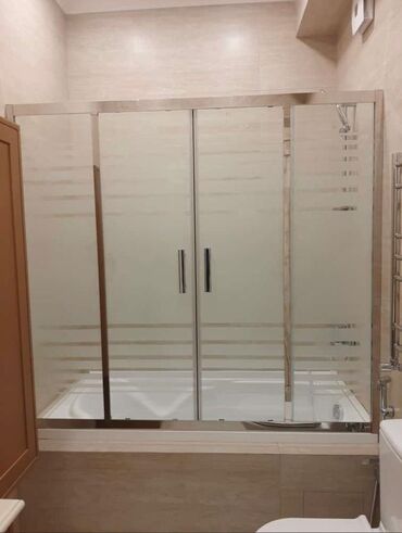 Duş kabinaları, arakəsmələr: Yeni Arakəsmə, Düzbucaqlı, Pulsuz çatdırılma — 6