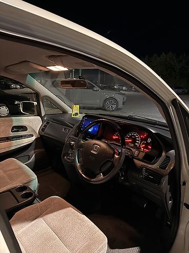 lexus es 2002: Honda Odyssey: 2002 г. — 5