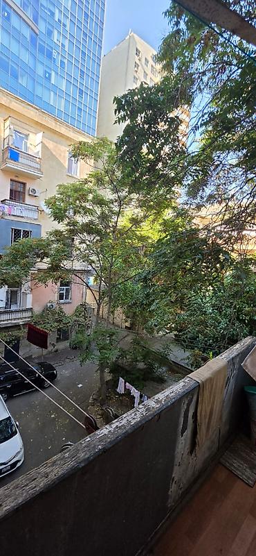 əmlak: ÇOX TƏCİLİ KİRAYƏ MƏNZİL Mənzil,28 May metrosunun 2 ci çıxışına — 8