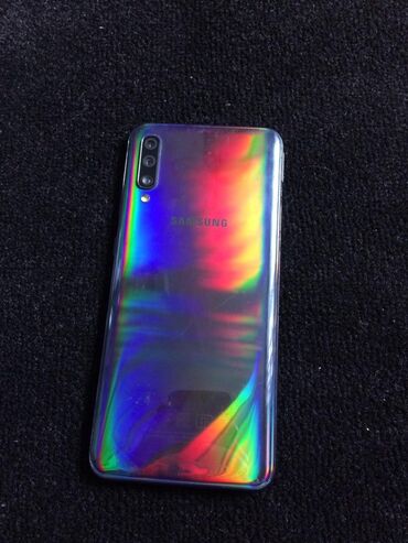 samsung galaxy a3: Samsung Galaxy A50, Б/у