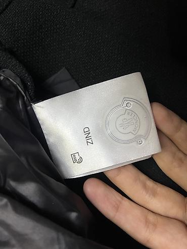 модные вещи: Мужская куртка, L, Moncler, Б/у, цвет - Черный, Самовывоз, Платная доставка — 4