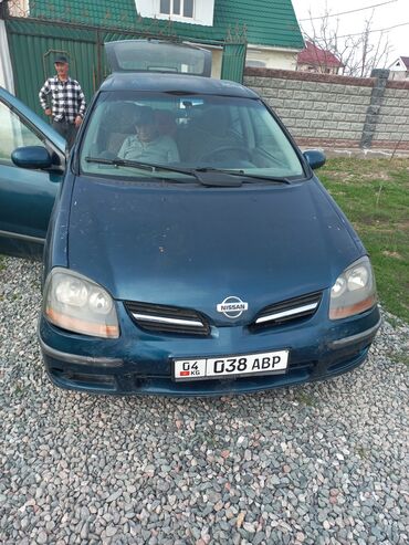 калдина 2002: Nissan Almera Tino: 2002 г., 1.8 л, Механика, Бензин, Кроссовер