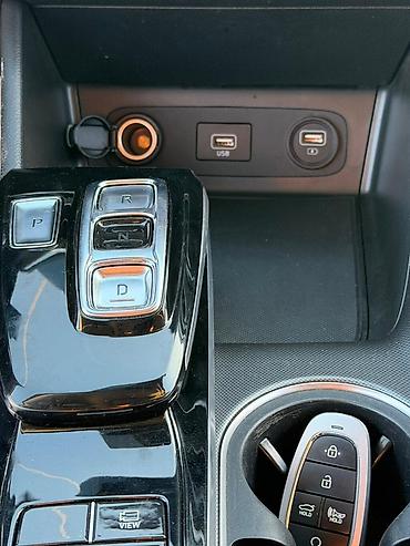 Hyundai: Hyundai Sonata: 2020 г., 2 л, Автомат, Гибрид, Седан — 12