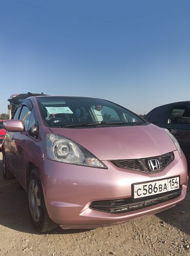 дверные ручки на мерс: Honda Fit: 2008 г., 1.3 л, Автомат, Бензин, Хэтчбэк