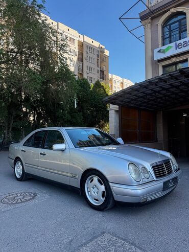 Mercedes-Benz: Mercedes-Benz E-Class: 1998 г., 2.4 л, Автомат, Бензин, Седан