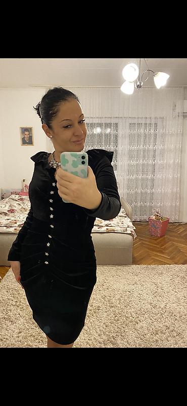 dunks patike: Potpuno nova haljina sa etiketom, placeno preko 10000, preskupa. Kopca — 7