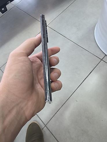 galaxy ultra: Samsung Galaxy S23 Ultra, 256 GB, rəng - Boz, Barmaq izi — 2