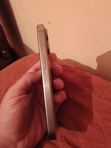 mac utu feni: IPhone 15 Pro, 128 GB, Natural Titanium, Face ID — 4
