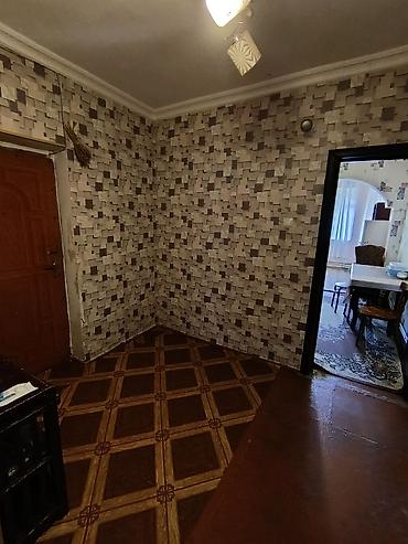 saray mtk ipoteka evler: 3 otaqlı mənzil – geniş və işıqlı - Plan: ayrı-ayrı 2 yataq otağı, 6 — 8