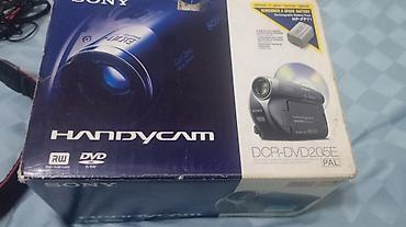детские камеры: Видеокамера Sony Handycam DCR‑DVD205E (система PAL) Особенности: - — 1