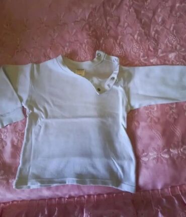 Koftalar, sviterlər: Geyimlerin tep tezesi de var icərisində bir iki defe geyilmişi de gül — 10