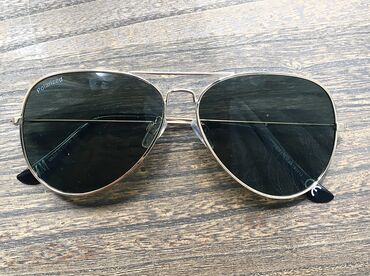 265 объявлений | lalafo.kg: Продаю солнцезащитные очки Aviator, заказывал с H&M, новые
