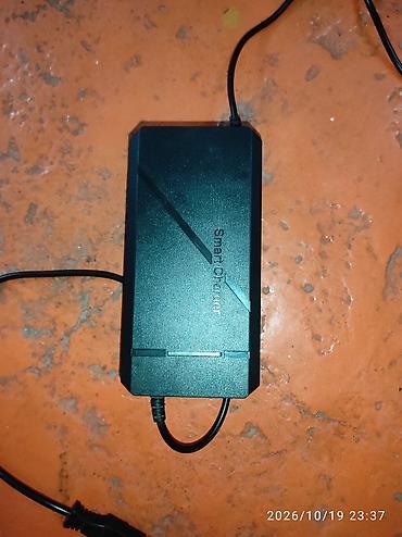 Продаю зарядное устройство для электровелосипеда / скутера 60V 3A