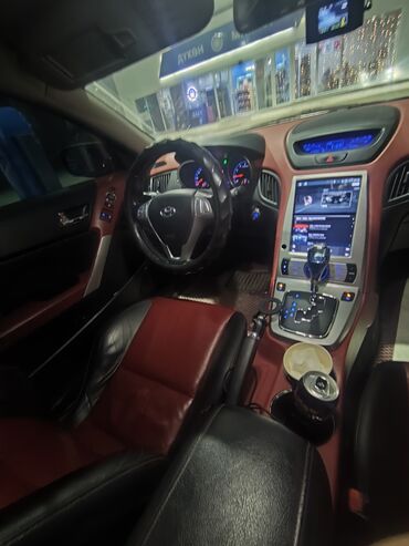 Hyundai: Hyundai Genesis: 2009 г., 2 л, Автомат, Купе — 7