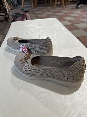 этно кийим: Продаю женские туфли SKECHERS . Были куплены в США для матери но — 1