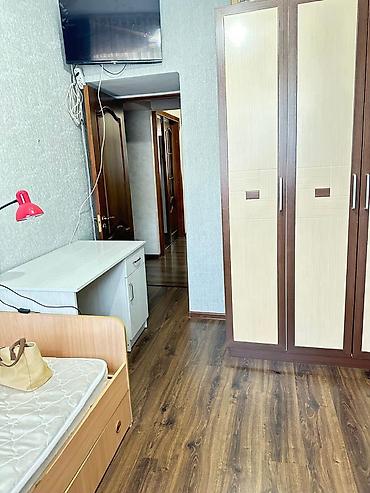 Продажа квартир: 3 комнаты, 67 м², 105 серия, 3 этаж — 4