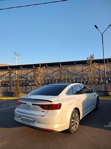 sprinter 4 4: Renault SM6: 2016 г., 2 л, Робот, Бензин, Седан — 4