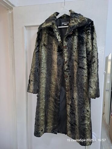 Демисезонные куртки: Женская верхняя одежда ДЕМИ . куртки,ветровки пальто в хорошем — 25