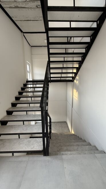 Продажа квартир: 1 комната, 40 м², 2 этаж, Дизайнерский ремонт — 13