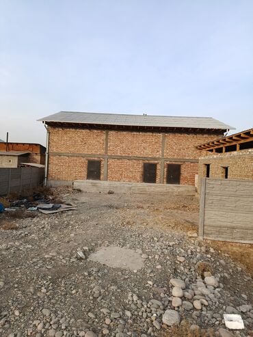 Склады и мастерские: Продается объект капитального строительства: кирпичное здание и — 1