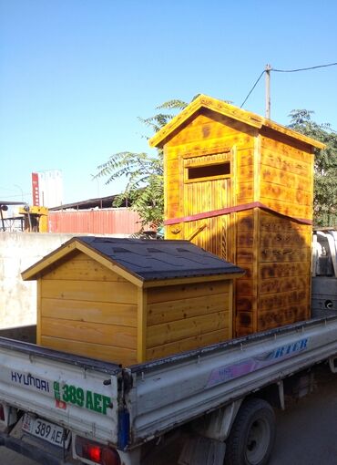 деревянные дома из сруба: Будка туалет с доставкой. Туалет деревянный. Домик для собак. Дачный
