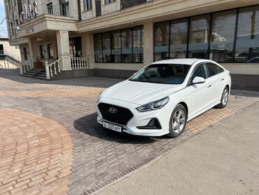 Hyundai: Hyundai Sonata: 2019 г., 2 л, Автомат, Газ, Седан