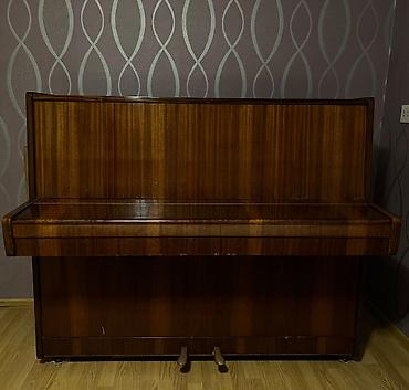 Upright pianino – “Belarus” (Беларусь) markası - Korpus: cilalı