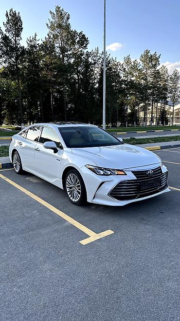 афто мобил: Toyota Avalon: 2019 г., 2.5 л, Вариатор, Гибрид, Седан — 4