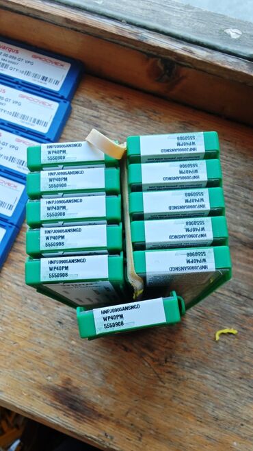 Digər alətlər: Torna və frezə üçün kəsici lövhəciklər (karbid insertlər) komplekti - — 2