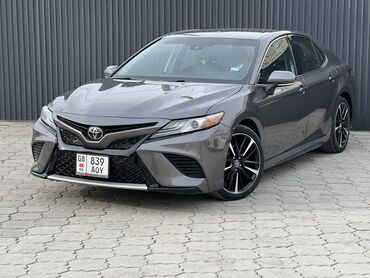 Toyota Camry: 2018 г., 2.5 л, Типтроник, Бензин, Седан
