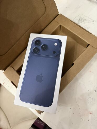 12 pro max 256: IPhone 17 Pro, 256 GB, Mavi, Simsiz şarj