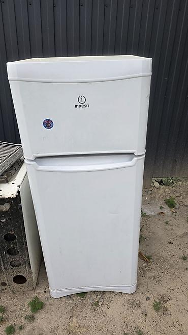 indesit: Холодильник Indesit, Б/у, Двухкамерный — 1