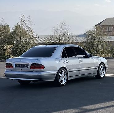 Унаа: Mercedes-Benz E-Class: 2001 г., 4.3 л, Автомат, Бензин, Седан — 5