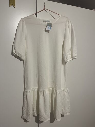 haljine od plisa: M (EU 38), bоја - Bela, Drugi stil, Kratkih rukava