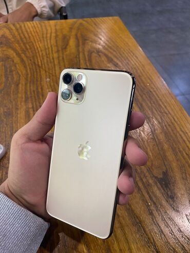 Apple iPhone: IPhone 11 Pro Max, Новый, Золотой, 90 %