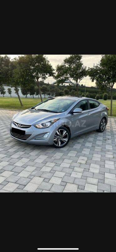 Hyundai: Hyundai Elantra: 1.8 l | 2015 il Sedan