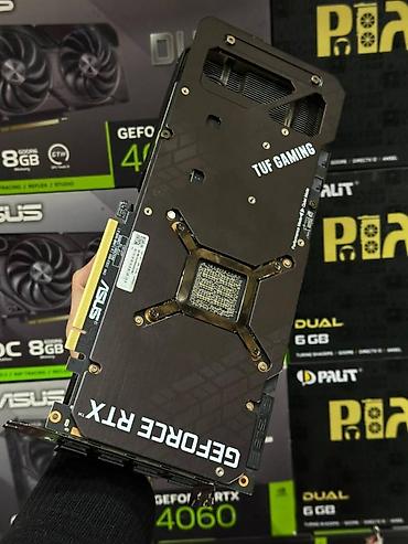 pc setup: Videokart Asus GeForce RTX 3090, > 16 GB, İşlənmiş — 3
