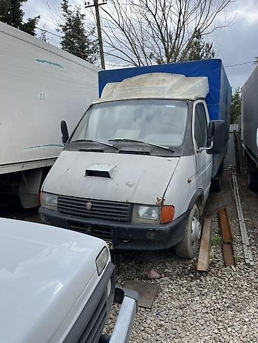 1 9 tdi: Yükdaşıma üçün tentli furgonlu kiçik tonnajlı yük maşını.dizel — 1