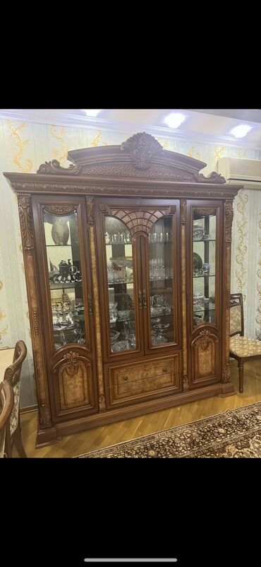 qapi elanlari: Б/у, Сервант, Нет кредита, Малайзия