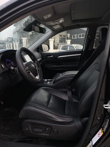 Toyota: Toyota Highlander: 2019 г., 3.5 л, Автомат, Гибрид, Кроссовер — 7