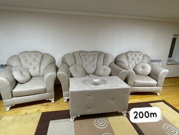 Çarpayılar: Divan, 2 kreslo
