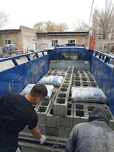 Пескоблок: Малыш рванный серый 45с цветной 70с белый 100с тумба цветной 110с — 17