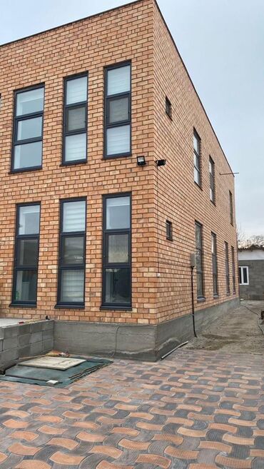 Продажа домов: Дом, 240 м², 6 комнат, Собственник — 3