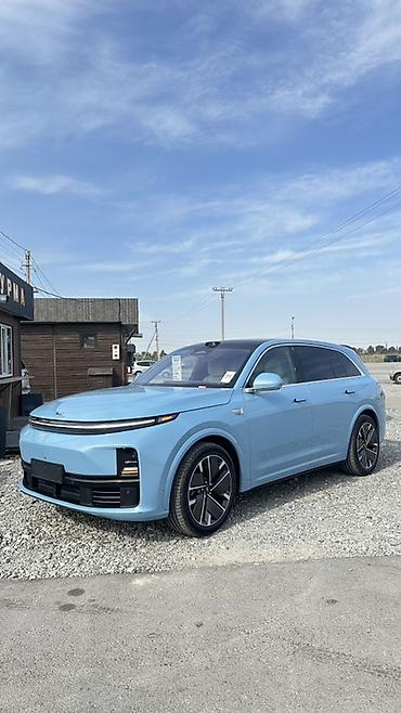 хунчи авто: Lixiang L7: 2025 г., 1.5 л, Автомат, Гибрид, Кроссовер — 1