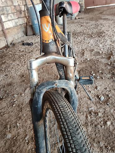 strim velosiped 29: MTB velosiped – 26” təkərlər, amortizatorlu ön çəngəl, disk əyləclər — 6