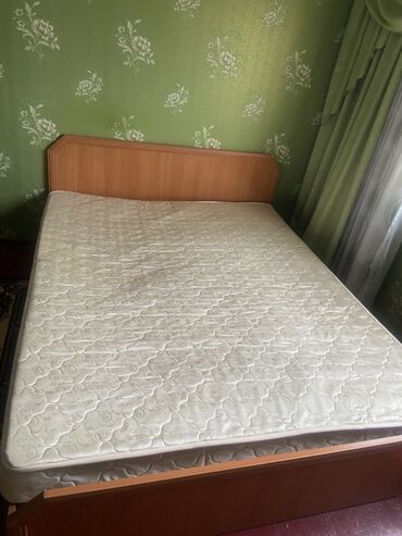 кресло кровать бу: Двуспальная кровать матрас надо заменить