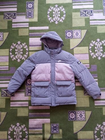 купить горнолыжный костюм мужской: Мужская куртка, 3XL (EU 46), Nike, Новый, цвет - Серый, Самовывоз, Платная доставка