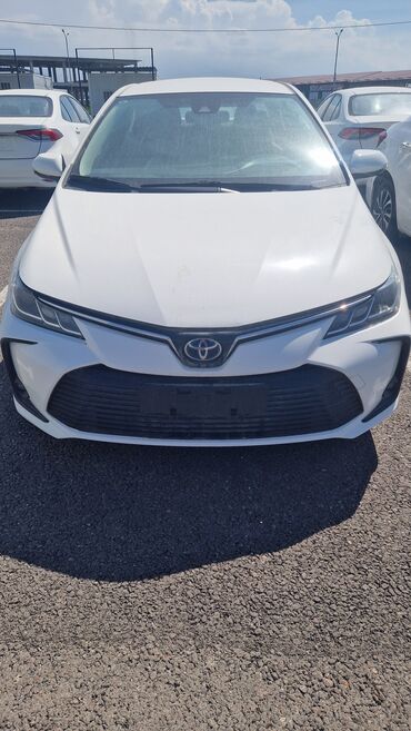 tayota runx: Toyota Corolla: 2019 г., 1.8 л, Автомат, Гибрид, Седан