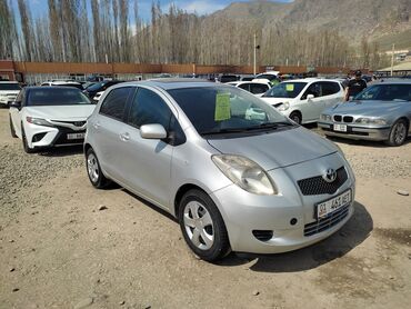 Toyota: Toyota Yaris: 2007 г., 1.3 л, Механика, Бензин, Хэтчбэк